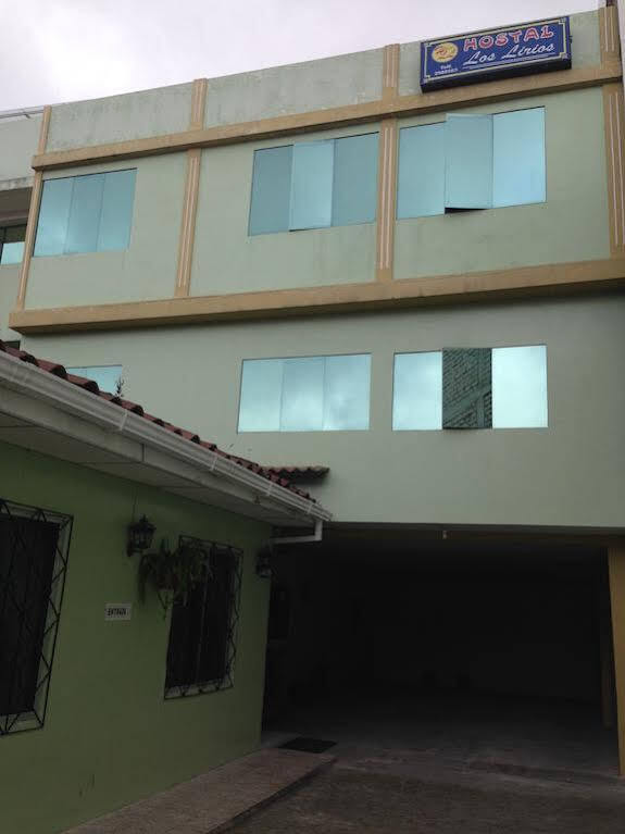 Hostal Los Lirios Loja Zewnętrze zdjęcie